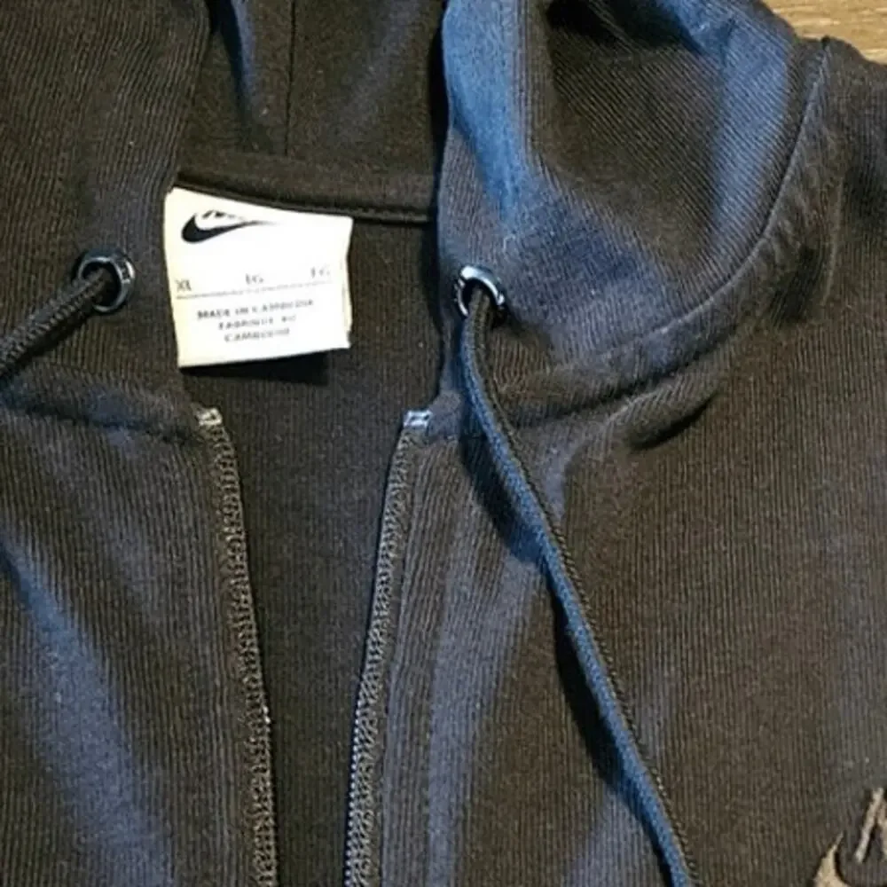 NWOT Woman's Nike Full Zip Hooded Jacket Sweatshirt Black Size XL